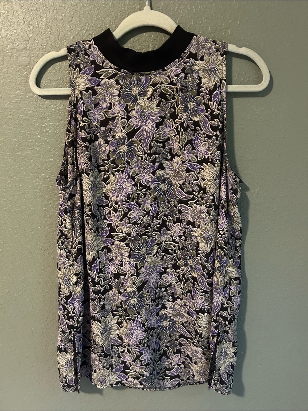 LOFT purple/white floral print tank with mock neck and zipper back detail